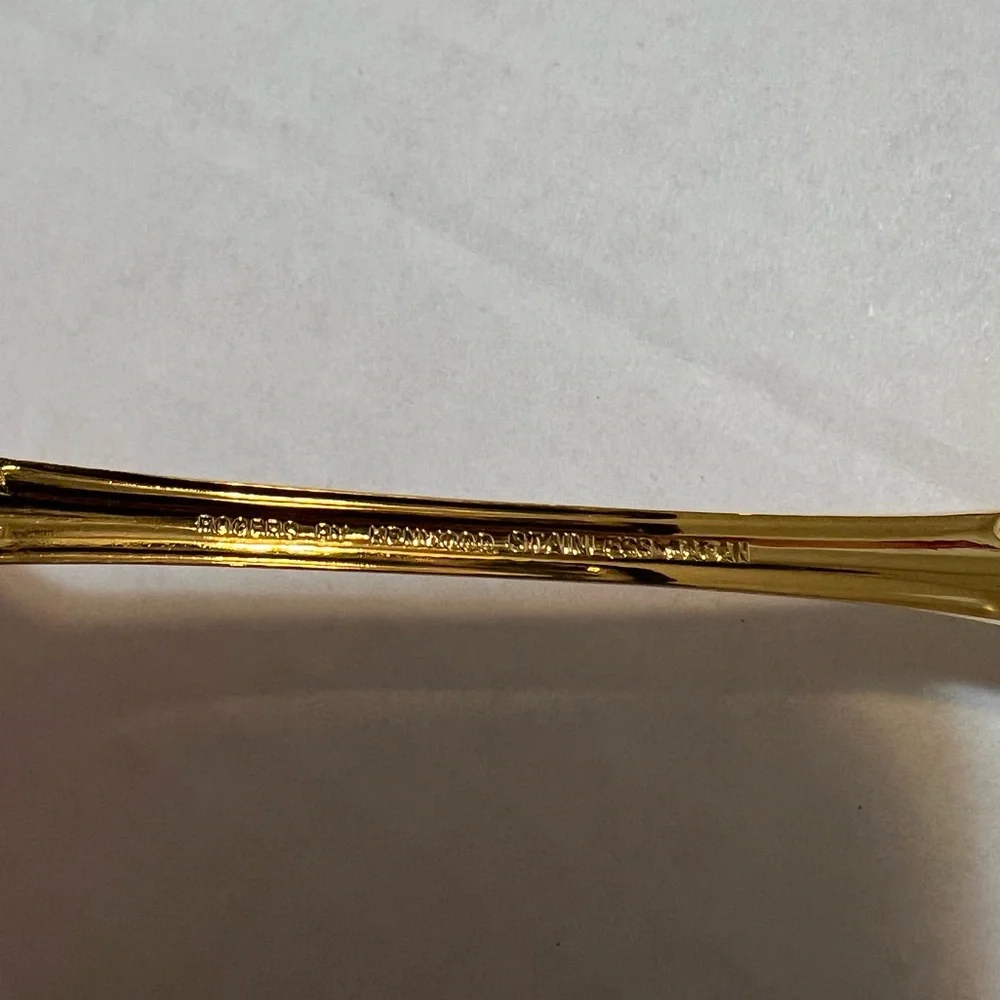 Kenwood Oneida 1984 Golden Natchez 20pc Service For 4 Flatware New